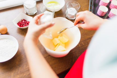 Why Beeswax Remains a Preferred Choice for Clean-Burning Candles