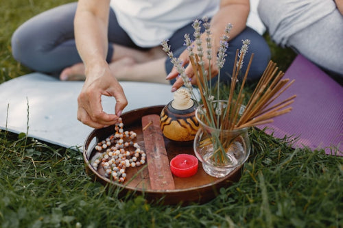 Rituals of Renewal: Incorporating Natural Aromas Into Daily Life