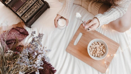 The Rise of Subtle Honeyed Scents in Everyday Interior Rituals