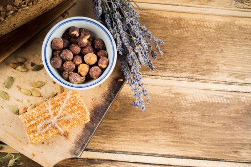 How Natural Beeswax Blends Deliver Scent Without Compromise
