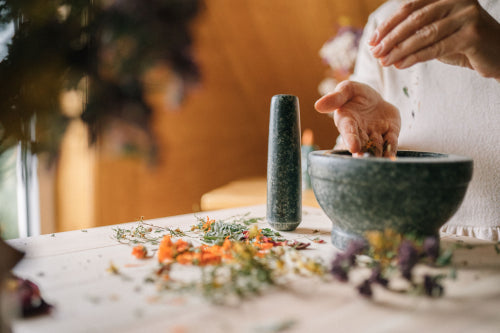 Why Herbal Beauty Rituals Continue to Thrive