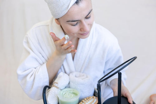 How to Layer Natural Skincare Products Correctly