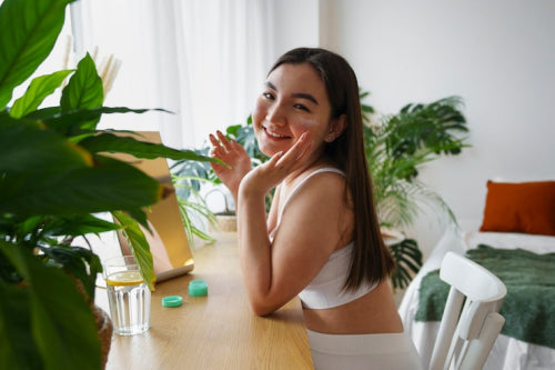 How Plant-Based Ingredients Support Daily Skin Wellness