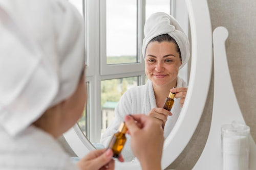 Why Natural Oils Are Essential in Skin Care Routines