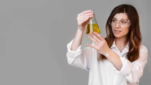 Natural Oils vs Synthetic Ingredients What Is the Difference
