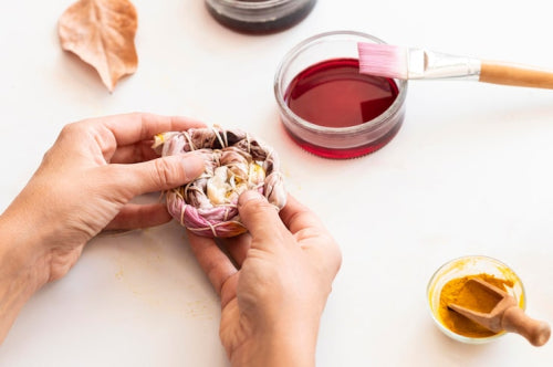 Exploring the Benefits of Natural Home Fragrance Made From Beeswax and Botanicals