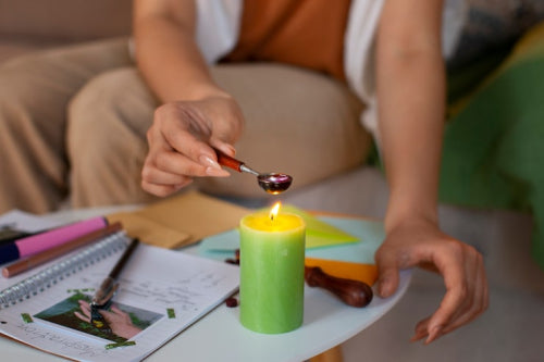 The Future of Clean-Burning Candles: Why Beeswax Is Leading the Charge