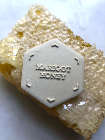 Marigot Honey Scent Coin